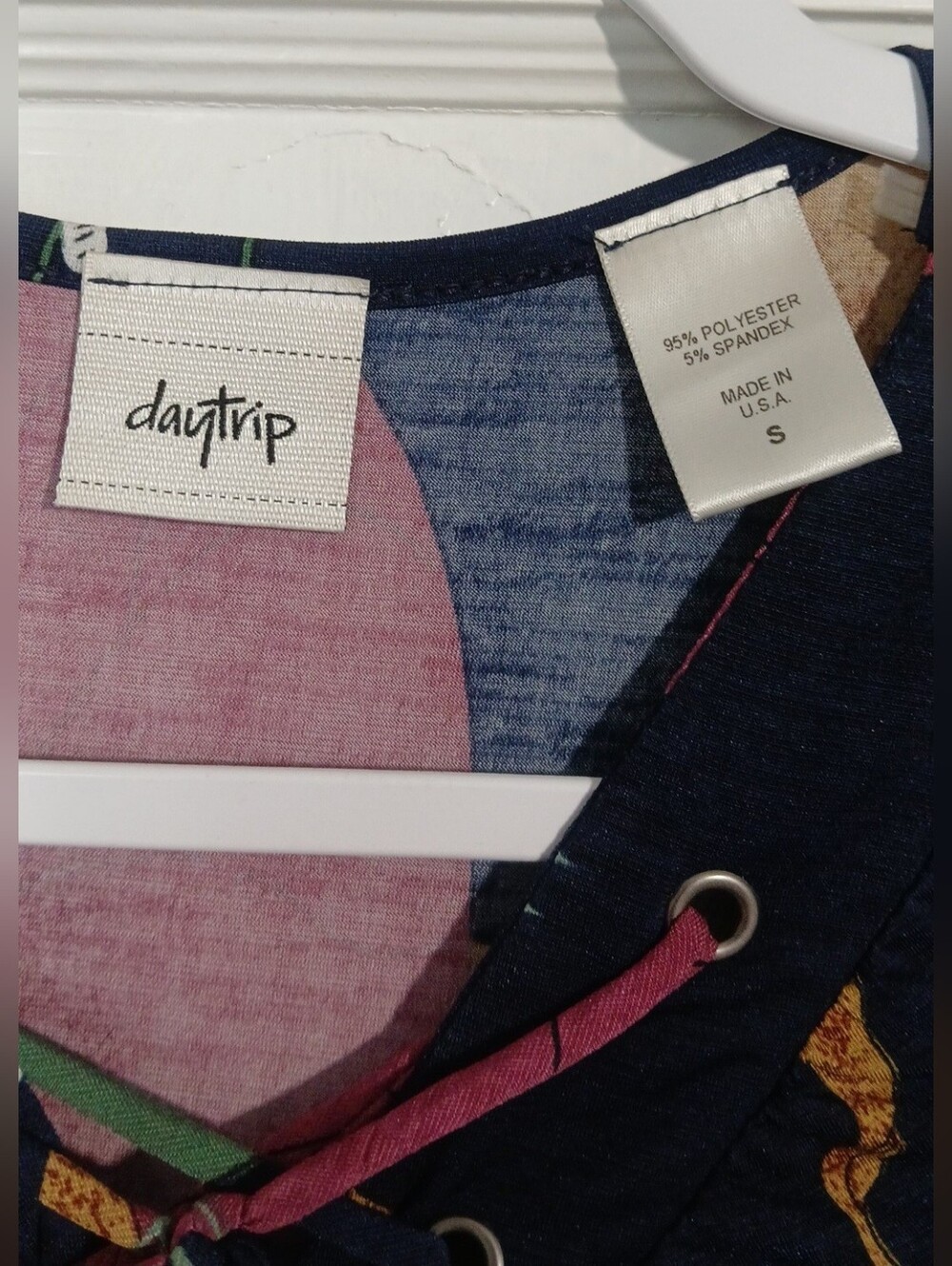 Daytrip Floral Lace-Up Blouse - Picture 5 of 9